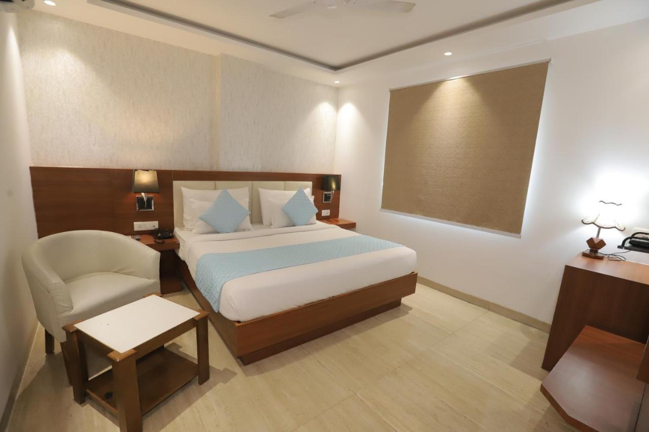 Nh Skye Suites New Delhi Eksteriør billede
