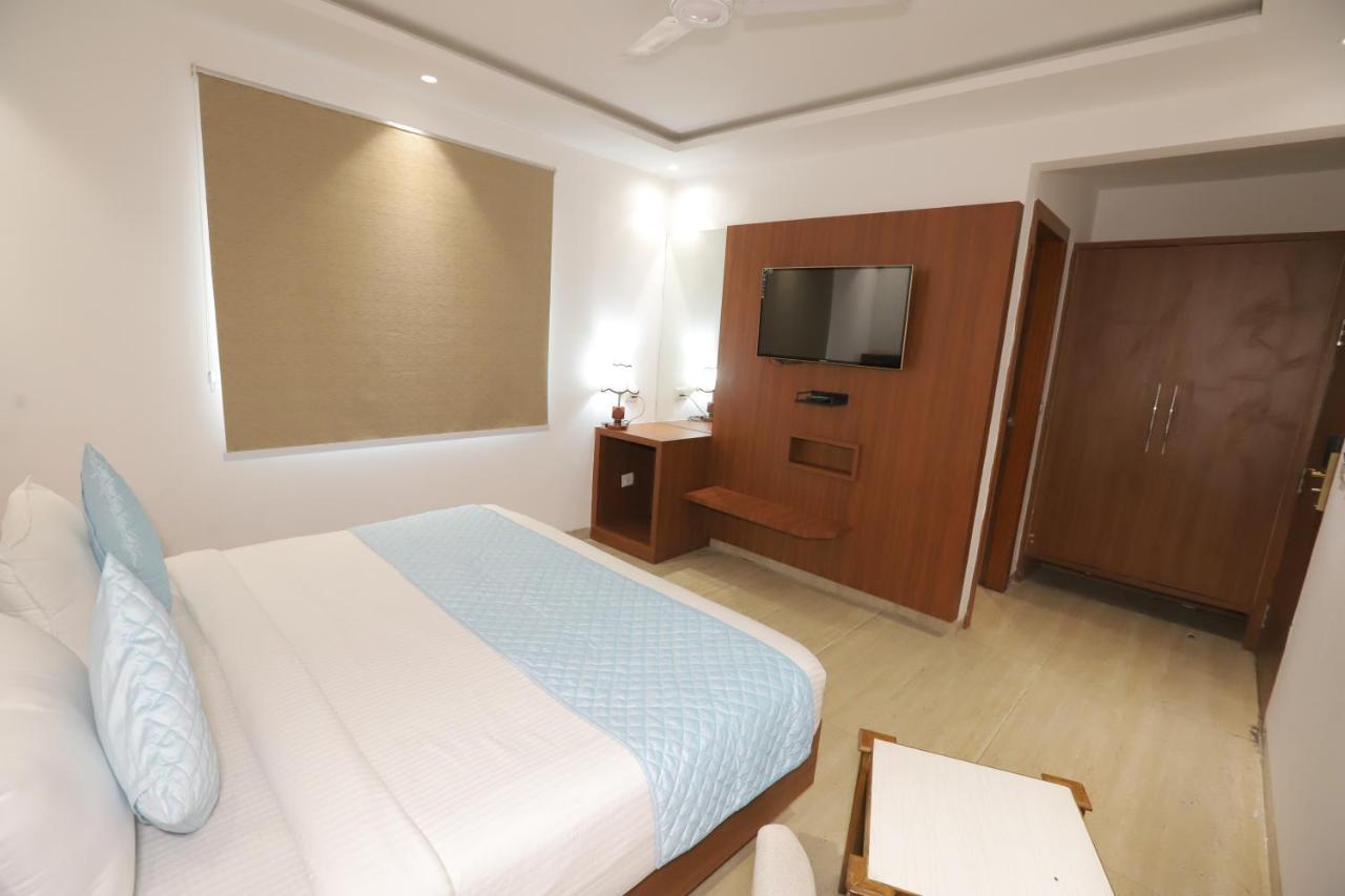 Nh Skye Suites New Delhi Eksteriør billede