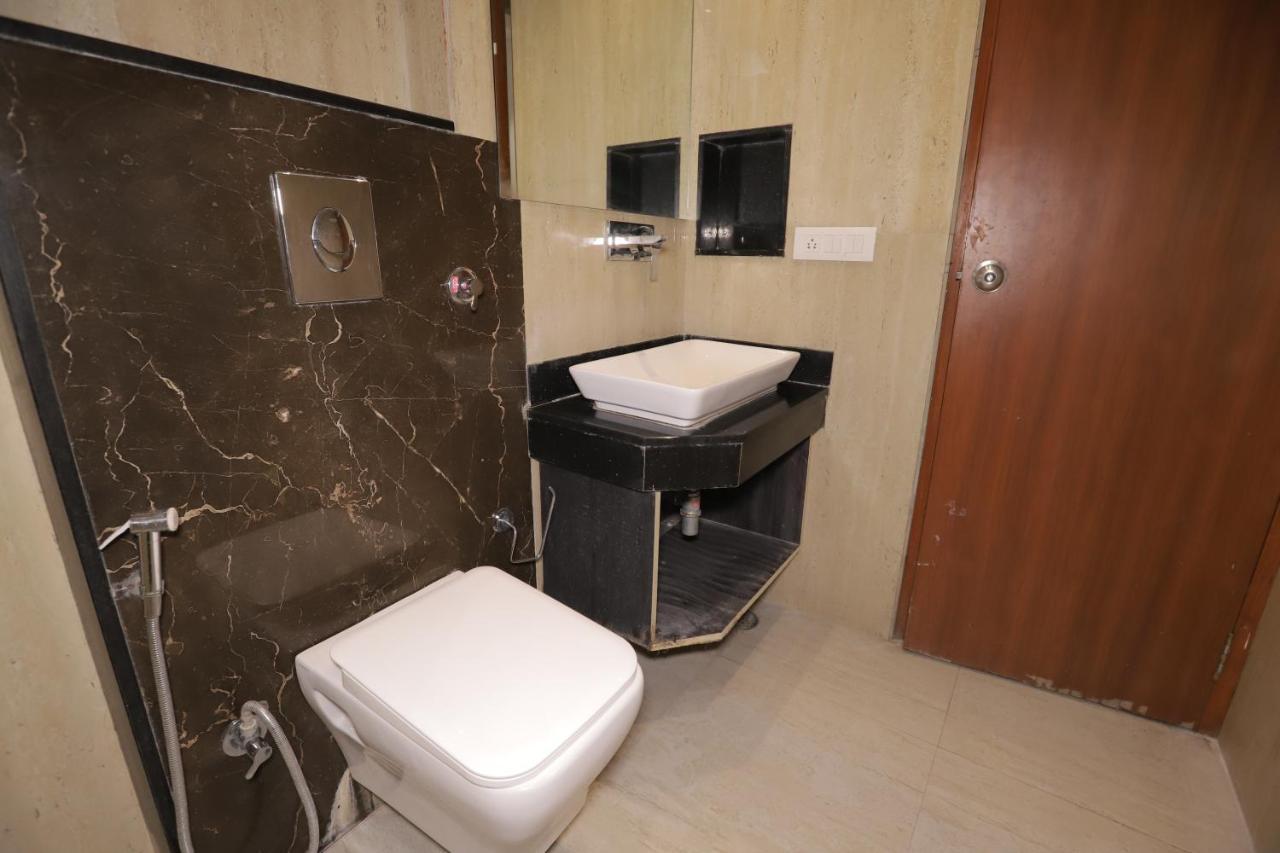 Nh Skye Suites New Delhi Eksteriør billede